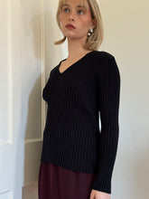Load image into Gallery viewer, Black Ribbed V-neck Long-sleeve