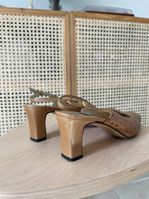 Load image into Gallery viewer, Roberto Capucci Sling-backs 9