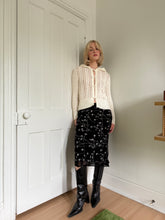 Load image into Gallery viewer, White Loose Knit Sweater