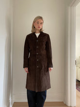 Load image into Gallery viewer, Danier Chocolate Brown Trench