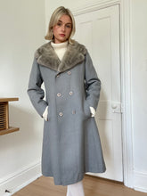 Load image into Gallery viewer, Grey Wool Coat