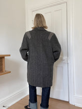 Load image into Gallery viewer, Grey Printed Wool Coat
