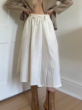 Load image into Gallery viewer, Off White Midi Skirt