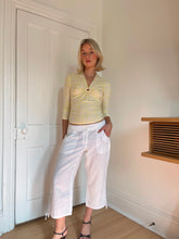 Load image into Gallery viewer, White Linen Capri