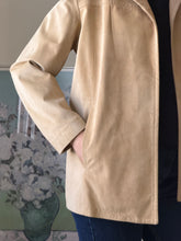 Load image into Gallery viewer, Tan Suede Jacket