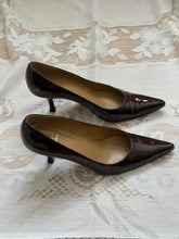 Load image into Gallery viewer, Stuart Weitzman Heels
