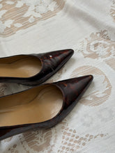 Load image into Gallery viewer, Stuart Weitzman Heels
