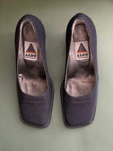Load image into Gallery viewer, Chunky Square Toe Black Heels
