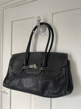 Load image into Gallery viewer, Black Leather City Bag
