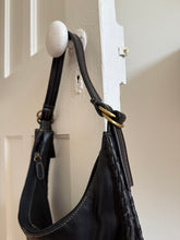 Load image into Gallery viewer, Black Woven Half Moon Bag
