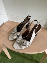 Load image into Gallery viewer, White Leather Buckle Sandals
