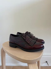 Load image into Gallery viewer, Burgundy Studded Tassel Loafers
