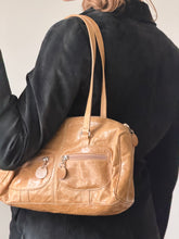 Load image into Gallery viewer, Leather Shoulder Bag
