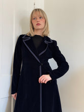 Load image into Gallery viewer, Deep Blue Velvet Coat
