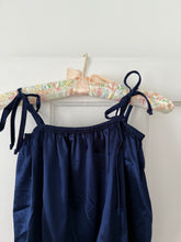 Load image into Gallery viewer, Navy Square Neck Cami
