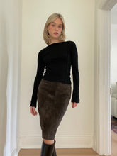 Load image into Gallery viewer, Danier Suede Pencil Skirt
