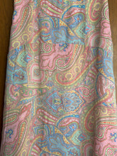 Load image into Gallery viewer, Silk Paisley Printed Skirt
