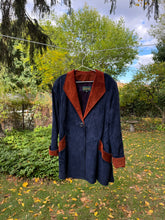 Load image into Gallery viewer, Danier Two Toned Suede Trench
