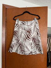 Load image into Gallery viewer, Leaf Print Skirt
