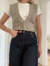 Load image into Gallery viewer, Wool Cropped Vest
