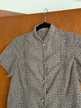 Load image into Gallery viewer, Purple Printed Short Sleeve Blouse
