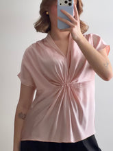 Load image into Gallery viewer, Silk Twist Front Blouse
