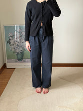 Load image into Gallery viewer, Mondi Travel Cotton Pants
