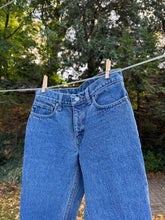 Load image into Gallery viewer, Ralph Lauren Slim Jeans
