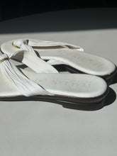 Load image into Gallery viewer, White Leather Flip Flops
