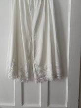 Load image into Gallery viewer, White Lace Trim Bloomers
