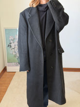 Load image into Gallery viewer, Wool Mohair Coat
