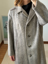 Load image into Gallery viewer, Grey Herringbone Wool Coat
