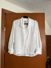 Load image into Gallery viewer, White Flowy Blouse
