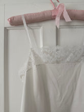 Load image into Gallery viewer, White Lace Cami
