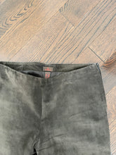 Load image into Gallery viewer, Vintage Danier Suede Pants
