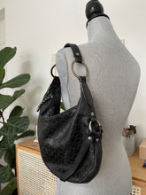 Load image into Gallery viewer, Black Textured Hobo Bag
