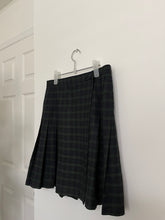 Load image into Gallery viewer, Navy/Green Plaid Skirt
