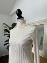 Load image into Gallery viewer, Cream Ribbed Turtleneck
