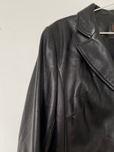 Load image into Gallery viewer, Vintage Danier Leather Blazer
