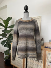 Load image into Gallery viewer, Hand Knitted Sweater
