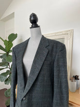 Load image into Gallery viewer, Plaid/Herringbone Wool Blazer
