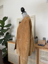 Load image into Gallery viewer, Tan Suede Jacket
