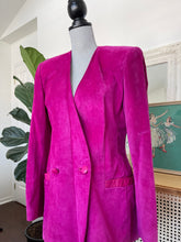 Load image into Gallery viewer, Vintage Danier Pink Suede Blazer
