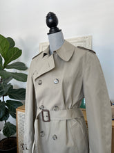 Load image into Gallery viewer, London Fog Tan Trench
