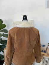 Load image into Gallery viewer, Brown Shearling Coat
